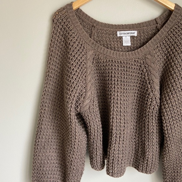 Balloon Sleeved Knit Sweater - Picture 3 of 3